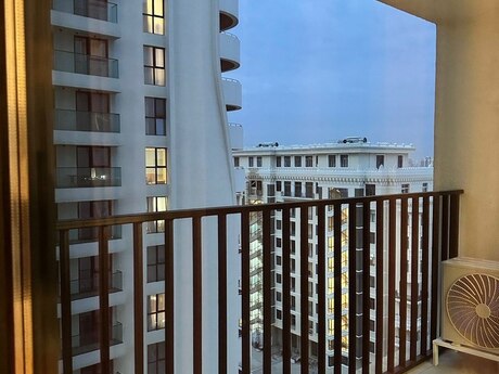 3 otaqlı yeni tikili - Bayıl q. - 118 m²