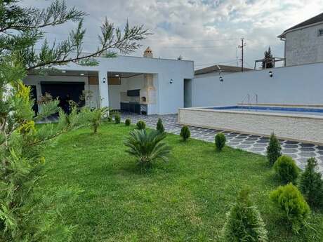 4 otaqlı həyət evi/bağ evi - Mərdəkan q. - 170 m²