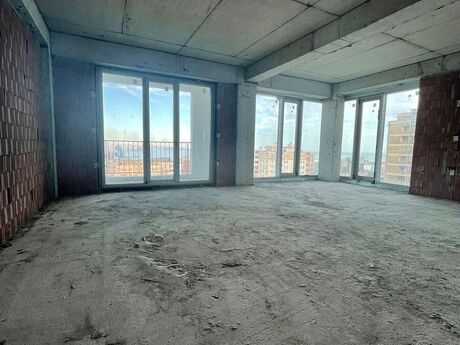 4 otaqlı yeni tikili - Elmlər Akademiyası m. - 175 m²