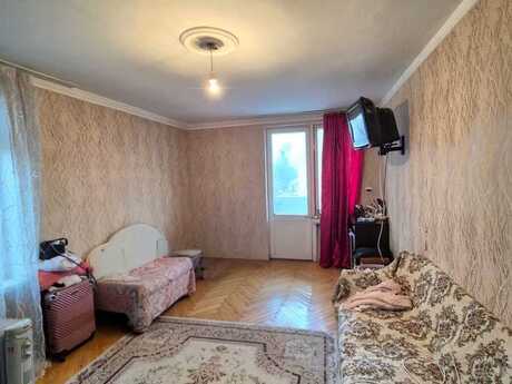 1 otaqlı köhnə tikili - Elmlər Akademiyası m. - 35 m²