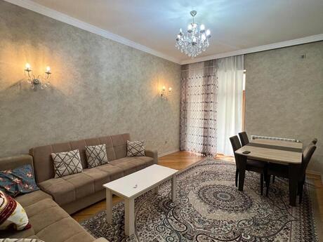 1 otaqlı yeni tikili - Ağ şəhər q. - 60 m²