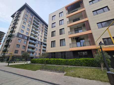 4 otaqlı yeni tikili - Sumqayıt - 178 m²