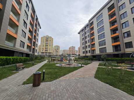 4 otaqlı yeni tikili - Sumqayıt - 178 m²