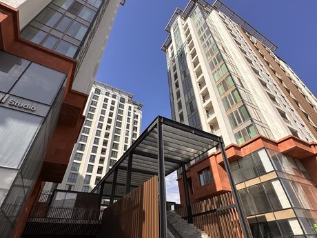 4 otaqlı yeni tikili - Elmlər Akademiyası m. - 180 m²