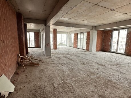 4 otaqlı yeni tikili - Elmlər Akademiyası m. - 180 m²