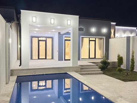 4 otaqlı həyət evi/bağ evi - Şüvəlan q. - 140 m²