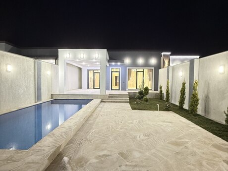 4 otaqlı həyət evi/bağ evi - Şüvəlan q. - 140 m²