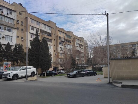 4 otaqlı yeni tikili - Bakıxanov q. - 90 m²