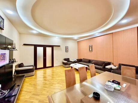 3 otaqlı yeni tikili - Nəsimi r. - 150 m²