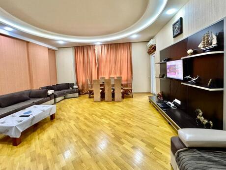 Объявление №5975456 - Баку, Насиминский  р., 3-комн., 150 м², 4/16 этаж