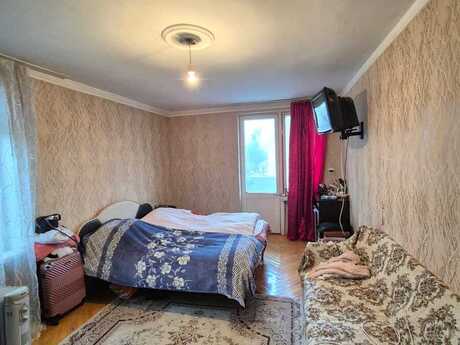 1 otaqlı köhnə tikili - Elmlər Akademiyası m. - 33 m²