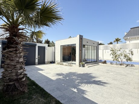 4 otaqlı həyət evi/bağ evi - Mərdəkan q. - 170 m²
