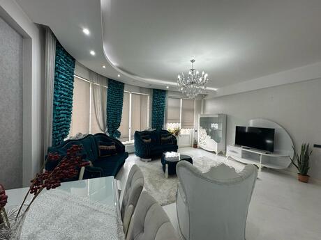 4 otaqlı yeni tikili - Nərimanov r. - 210 m²