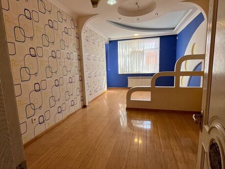 3 otaqlı yeni tikili - 8 Noyabr m. - 135 m²
