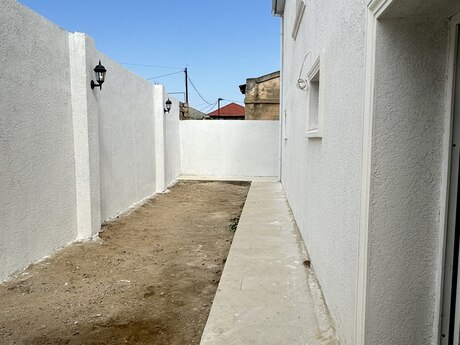 4 otaqlı həyət evi/bağ evi - Hövsan q. - 165 m²