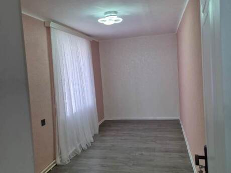 2 otaqlı köhnə tikili - Elmlər Akademiyası m. - 48 m²