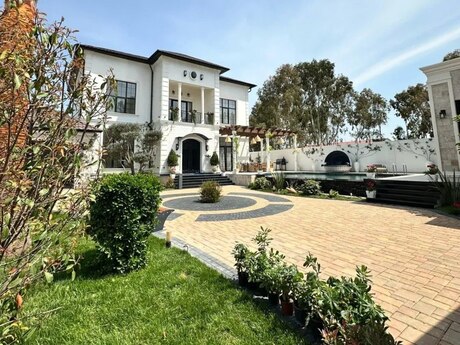 5 otaqlı həyət evi/bağ evi - Mərdəkan q. - 350 m²
