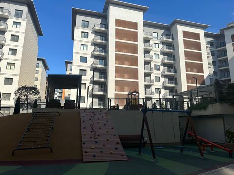 5 otaqlı yeni tikili - Ağ şəhər q. - 245 m²