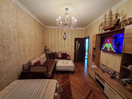 Elan №5976508 - Bakı, İnşaatçılar m., 3 otaqlı, 75 m², 3/9 mərtəbə