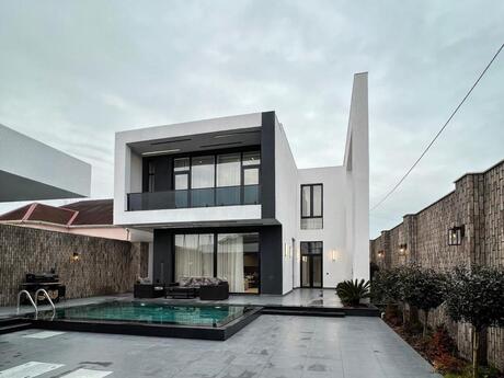 4 otaqlı həyət evi/bağ evi - Mərdəkan q. - 250 m²