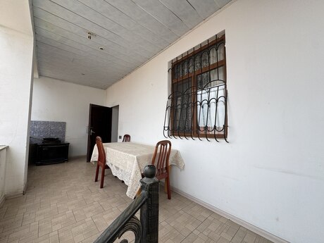 4 otaqlı həyət evi/bağ evi - Köhnə Günəşli q. - 100 m²