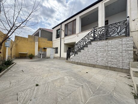 4 otaqlı həyət evi/bağ evi - Köhnə Günəşli q. - 100 m²