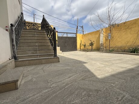 4 otaqlı həyət evi/bağ evi - Köhnə Günəşli q. - 100 m²