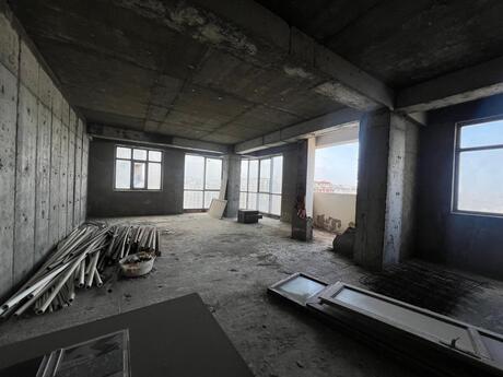 8 otaqlı mənzil, 350 m², Nərimanov: 520 000 ₼ 2