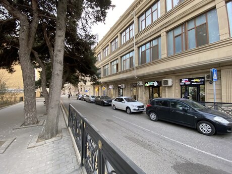 Obyekt - 28 May m. - 30 m²