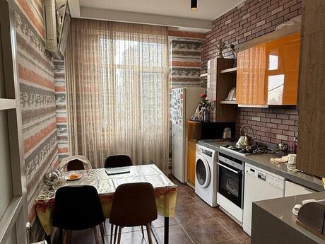 3 otaqlı mənzil, 127 m², 8 Noyabr: 375 000 ₼ 5