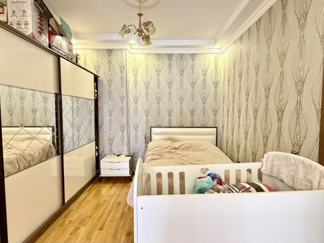 Elan №5976620 - Bakı, Neftçilər m., 3 otaqlı, 100 m², 16/18 mərtəbə