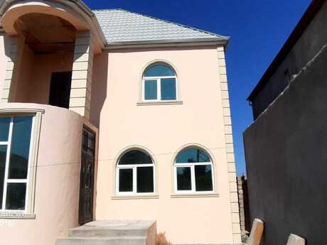 4 otaqlı həyət evi/bağ evi - Buzovna q. - 160 m²