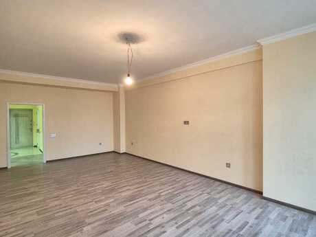 3 otaqlı ofis - Elmlər Akademiyası m. - 140 m²