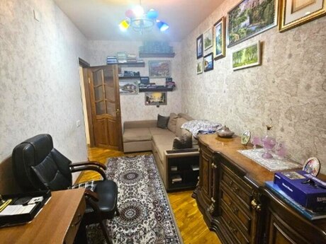 3 otaqlı köhnə tikili - Gənclik m. - 90 m²