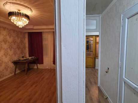 2 otaqlı köhnə tikili - Yeni Günəşli q. - 55 m²