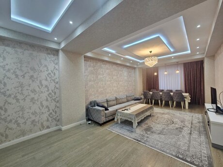 Elan №5977428 - Bakı, Nəriman Nərimanov m., 3 otaqlı, 153 m², 10/17 mərtəbə