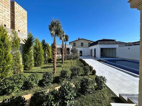 5 otaqlı həyət evi/bağ evi - Şüvəlan q. - 230 m²