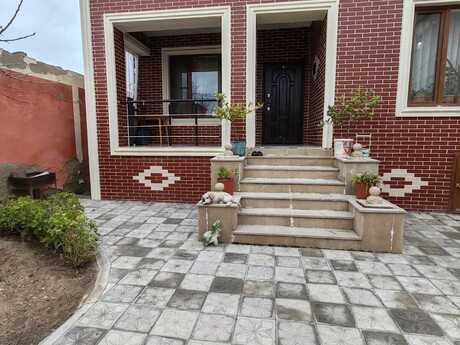 4 otaqlı həyət evi/bağ evi - Buzovna q. - 110 m²