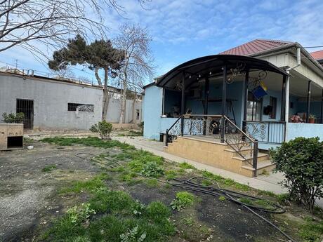 3 otaqlı həyət evi/bağ evi - Sabunçu q. - 225 m²