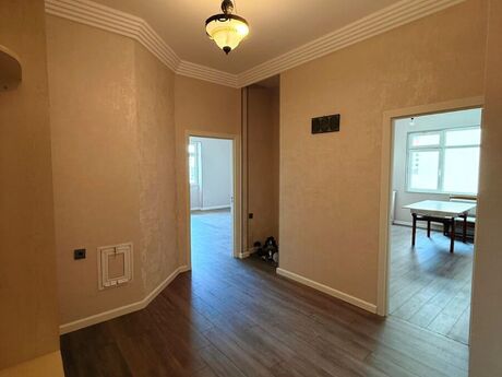 3 otaqlı yeni tikili - İnşaatçılar m. - 120 m²