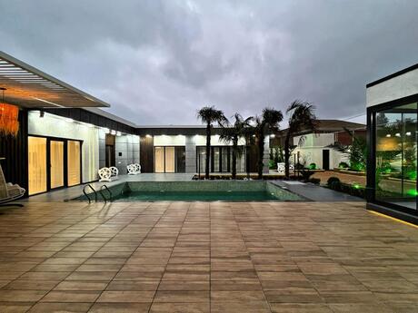 5 otaqlı həyət evi/bağ evi - Mərdəkan q. - 220 m²
