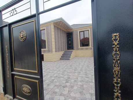 4 otaqlı həyət evi/bağ evi - Masazır q. - 100 m²