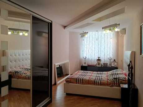 4 otaqlı yeni tikili - Neftçilər m. - 161 m²