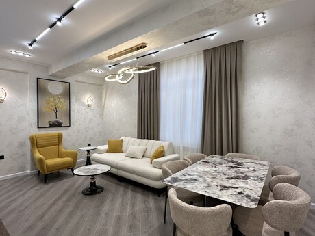 Объявление №5977692 - Баку, м. Ази Асланов, 3-комн., 92 м², 7/16 этаж