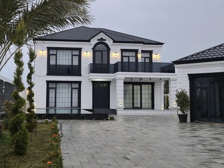 5 otaqlı həyət evi/bağ evi - Bilgəh q. - 350 m²