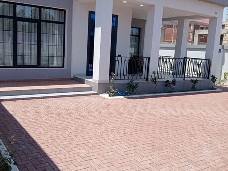 4 otaqlı həyət evi/bağ evi - Fatmayı q. - 205 m²