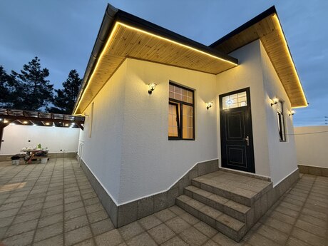 3 otaqlı həyət evi/bağ evi - Buzovna q. - 80 m²
