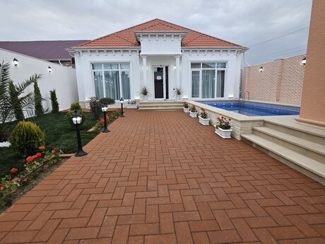 4 otaqlı həyət evi/bağ evi - Mərdəkan q. - 200 m²