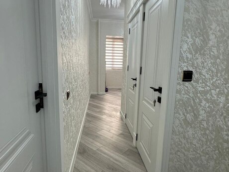 3 otaqlı köhnə tikili - 9-cu mikrorayon q. - 90 m²