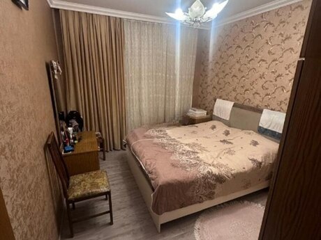 5 otaqlı köhnə tikili - Əhmədli m. - 125 m²